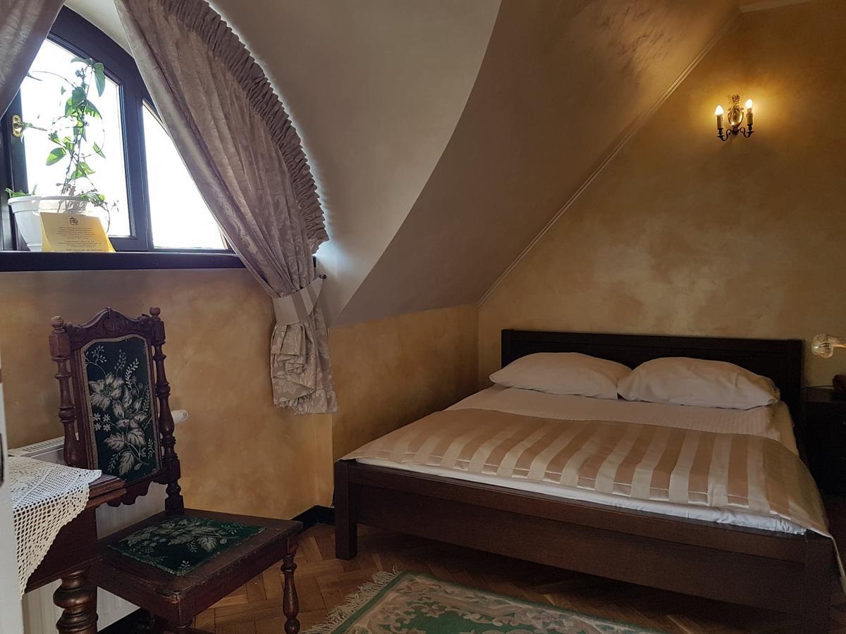 Bed and Breakfast Dwor Anna Ciecierzyn Exteriér fotografie